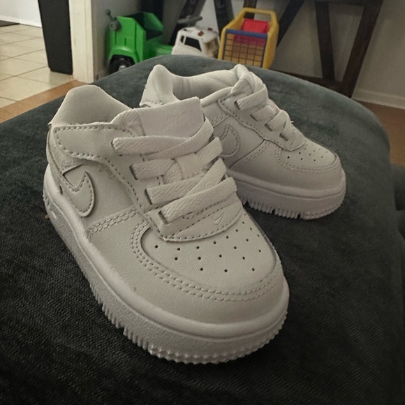 Nike Kids All-White Sneakers - Picture 1 of 4